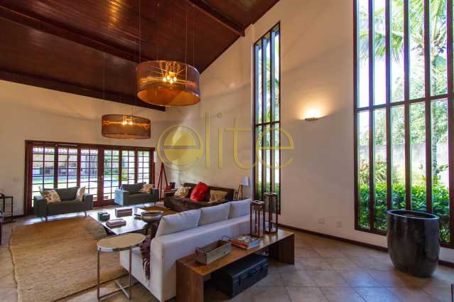 Conheça CASA DE CONDOMINIO A VENDA BAR do imóvel - Casa Para Venda ou Aluguel no Condomínio Village Marapendi - Barra da Tijuca - Rio de Janeiro - RJ - CA0107 - 6 CASA DE CONDOMINIO A VENDA BAR - Casa Para Venda ou Aluguel no Condomínio Village Marapendi - Barra da Tijuca - Rio de Janeiro - RJ - CA0107 - 6