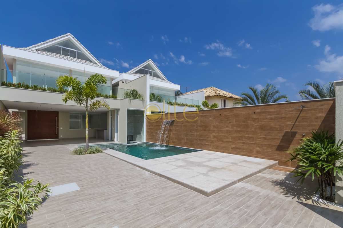 Conheça CASA A VENDA BARRA DA TIJUCA C do imóvel - Casa À Venda no Condomínio Rio Mar - Barra da Tijuca - Rio de Janeiro - RJ - EBCN50044 - 1 CASA A VENDA BARRA DA TIJUCA C - Casa À Venda no Condomínio Rio Mar - Barra da Tijuca - Rio de Janeiro - RJ - EBCN50044 - 1