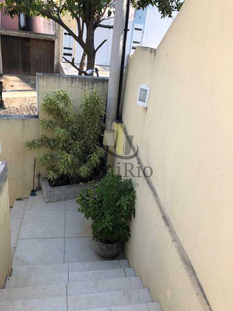 Conheça 0dbf2331-61f4-4e80-909f-1f734b do imóvel - Casa em Condominio À Venda - Freguesia (Jacarepaguá) - Rio de Janeiro - RJ - FRCN40015 - 18 0dbf2331-61f4-4e80-909f-1f734b - Casa em Condominio À Venda - Freguesia (Jacarepaguá) - Rio de Janeiro - RJ - FRCN40015 - 18