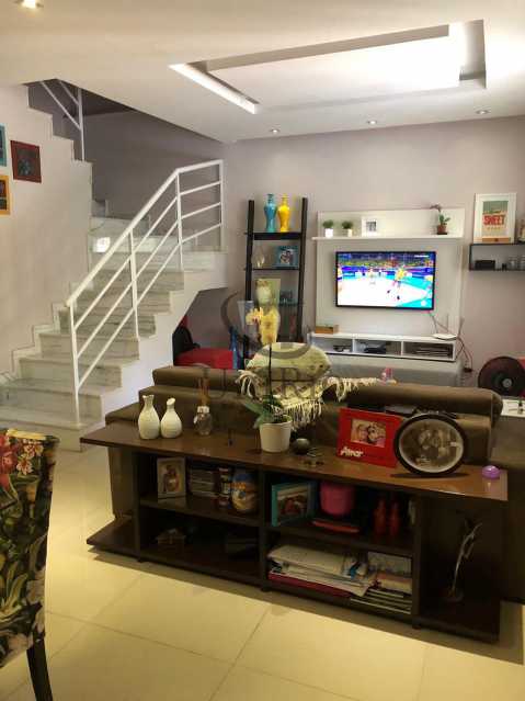 Conheça Bairro Araujo do imóvel - Casa em Condominio À Venda - Freguesia (Jacarepaguá) - Rio de Janeiro - RJ - FRCN40015 - 3 Bairro Araujo - Casa em Condominio À Venda - Freguesia (Jacarepaguá) - Rio de Janeiro - RJ - FRCN40015 - 3