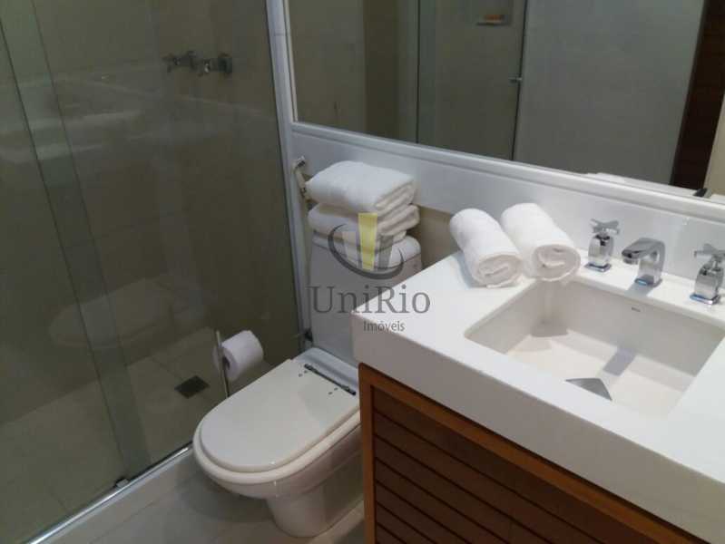 Conheça PHOTO-2019-10-30-12-13-17 1 do imóvel - Apartamento 3 quartos à venda Barra da Tijuca, Rio de Janeiro - R$ 890.000 - FRAP30208 - 10 PHOTO-2019-10-30-12-13-17 1 - Apartamento 3 quartos à venda Barra da Tijuca, Rio de Janeiro - R$ 890.000 - FRAP30208 - 10