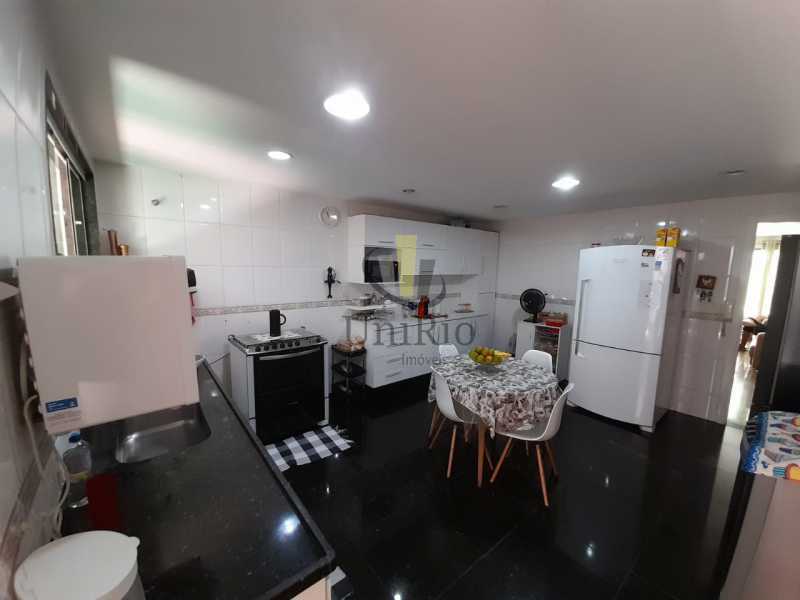 Conheça fe4cb3ef-6b98-4ad6-9a70-e87632 do imóvel - Casa em Condomínio 3 quartos à venda Taquara, Rio de Janeiro - R$ 450.000 - FRCN30053 - 17 fe4cb3ef-6b98-4ad6-9a70-e87632 - Casa em Condomínio 3 quartos à venda Taquara, Rio de Janeiro - R$ 450.000 - FRCN30053 - 17