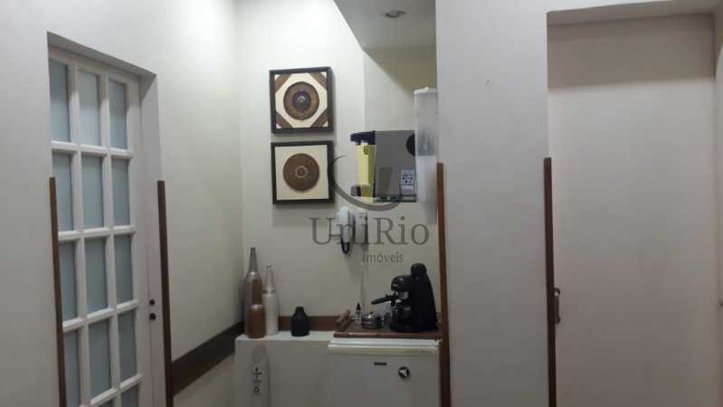 Conheça WhatsApp Image 2022-03-23 at 1 do imóvel - Sala Comercial 24m² à venda Tijuca, Rio de Janeiro - R$ 175.000 - FRSL00041 - 5 WhatsApp Image 2022-03-23 at 1 - Sala Comercial 24m² à venda Tijuca, Rio de Janeiro - R$ 175.000 - FRSL00041 - 5