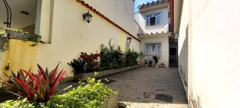 Frente - Casa de Vila 2 quartos à venda Pechincha, Rio de Janeiro - R$ 525.000 - FRCV20013 - 1