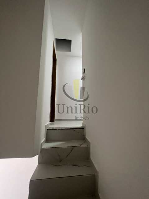 12 - Casa 3 quartos à venda Curicica, Rio de Janeiro - R$ 420.000 - FRCA30040 - 13