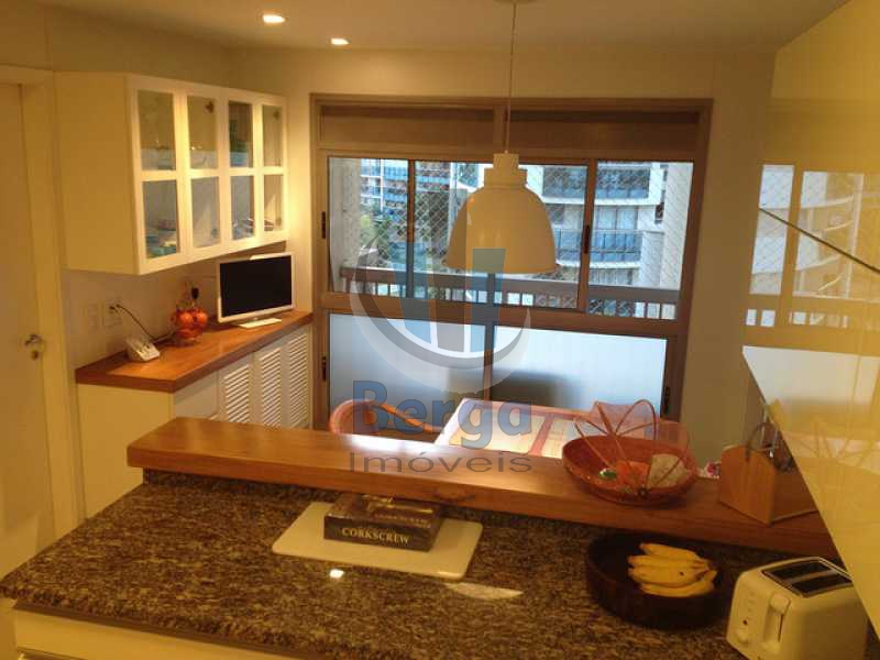 Conheça 14666891988_412c54575b_z do imóvel - Apartamento PARA VENDA E ALUGUEL, Barra da Tijuca, Rio de Janeiro, RJ - LMAP40033 - 10 14666891988_412c54575b_z - Apartamento PARA VENDA E ALUGUEL, Barra da Tijuca, Rio de Janeiro, RJ - LMAP40033 - 10