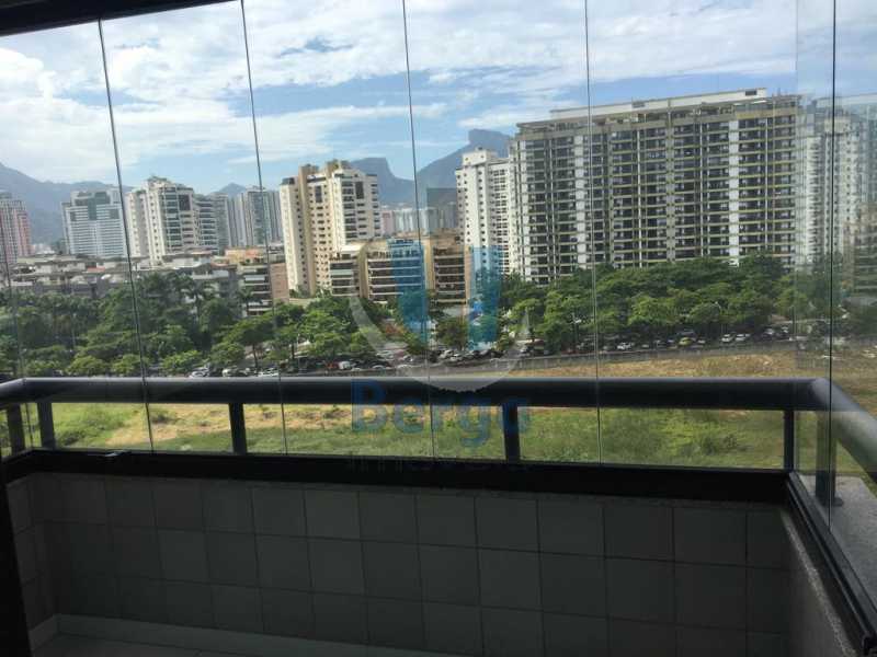 Conheça WhatsApp Image 2019-05-03 at 0 do imóvel - Apartamento 4 quartos à venda Barra da Tijuca, Rio de Janeiro - R$ 7.000.000 - LMAP40056 - 29 WhatsApp Image 2019-05-03 at 0 - Apartamento 4 quartos à venda Barra da Tijuca, Rio de Janeiro - R$ 7.000.000 - LMAP40056 - 29