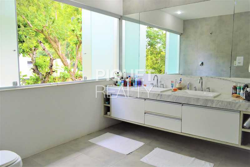 Conheça BANHEIRO do imóvel - Casa em Condomínio 4 quartos à venda Rio de Janeiro,RJ Itanhangá - R$ 5.400.000 - 00100CA - 26 BANHEIRO - Casa em Condomínio 4 quartos à venda Rio de Janeiro,RJ Itanhangá - R$ 5.400.000 - 00100CA - 26