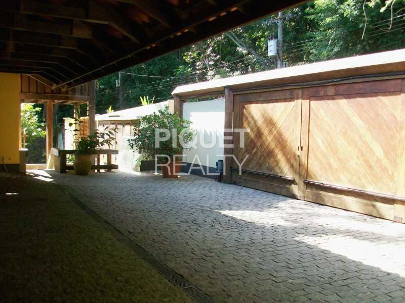 Conheça ENTRADA GARAGEM do imóvel - Casa em Condomínio 3 quartos à venda Rio de Janeiro,RJ - R$ 4.000.000 - 00011CA - 28 ENTRADA GARAGEM - Casa em Condomínio 3 quartos à venda Rio de Janeiro,RJ - R$ 4.000.000 - 00011CA - 28