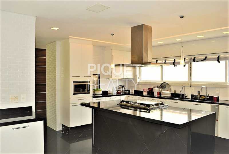 Conheça COZINHA do imóvel - Casa em Condomínio 5 quartos à venda Rio de Janeiro,RJ - R$ 42.000.000 - 00080CA - 15 COZINHA - Casa em Condomínio 5 quartos à venda Rio de Janeiro,RJ - R$ 42.000.000 - 00080CA - 15