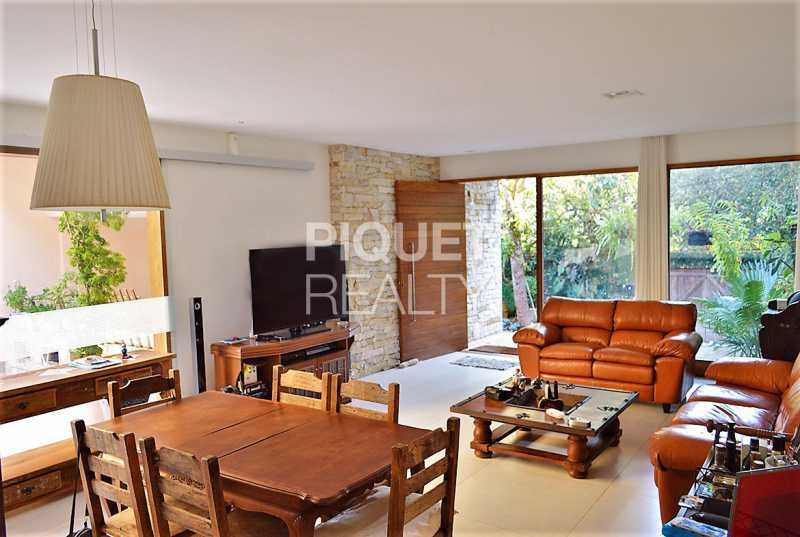 Conheça SALA do imóvel - Casa À Venda - Rio de Janeiro - RJ - Barra da Tijuca - 00228CA - 6 SALA - Casa À Venda - Rio de Janeiro - RJ - Barra da Tijuca - 00228CA - 6