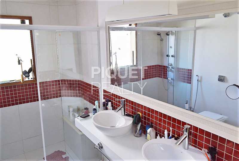 Conheça BANHEIRO do imóvel - Casa À Venda - Rio de Janeiro - RJ - Barra da Tijuca - 00228CA - 13 BANHEIRO - Casa À Venda - Rio de Janeiro - RJ - Barra da Tijuca - 00228CA - 13