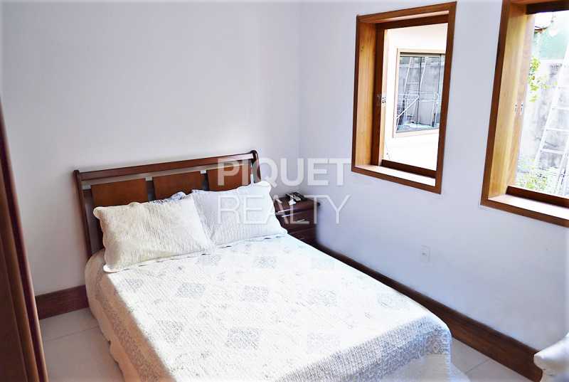 Conheça SUITE do imóvel - Casa À Venda - Rio de Janeiro - RJ - Barra da Tijuca - 00228CA - 17 SUITE - Casa À Venda - Rio de Janeiro - RJ - Barra da Tijuca - 00228CA - 17