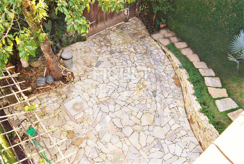 Conheça ENTRADA do imóvel - Casa À Venda - Rio de Janeiro - RJ - Barra da Tijuca - 00228CA - 24 ENTRADA - Casa À Venda - Rio de Janeiro - RJ - Barra da Tijuca - 00228CA - 24