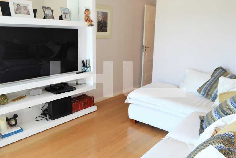 Conheça SALA TV do imóvel - Apartamento 4 quartos à venda Rio de Janeiro,RJ - R$ 2.680.000 - 00362AP - 25 SALA TV - Apartamento 4 quartos à venda Rio de Janeiro,RJ - R$ 2.680.000 - 00362AP - 25