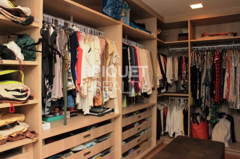 Conheça CLOSET MASTER do imóvel - Casa em Condomínio 4 quartos à venda Rio de Janeiro,RJ - R$ 10.799.000 - 00035CA - 24 CLOSET MASTER - Casa em Condomínio 4 quartos à venda Rio de Janeiro,RJ - R$ 10.799.000 - 00035CA - 24