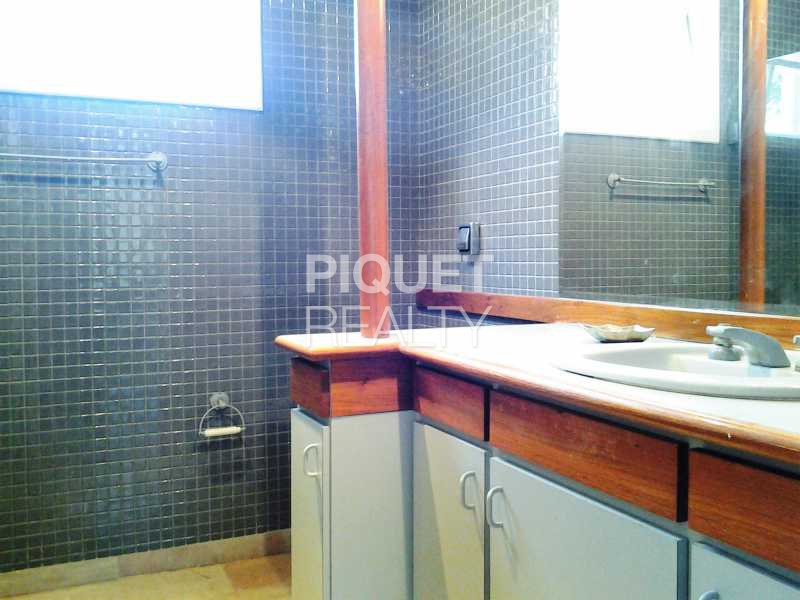 Conheça BANHEIRO SUITE do imóvel - Casa em Condomínio 7 quartos para venda e aluguel Rio de Janeiro,RJ - R$ 4.690.000 - 00037CA - 28 BANHEIRO SUITE - Casa em Condomínio 7 quartos para venda e aluguel Rio de Janeiro,RJ - R$ 4.690.000 - 00037CA - 28
