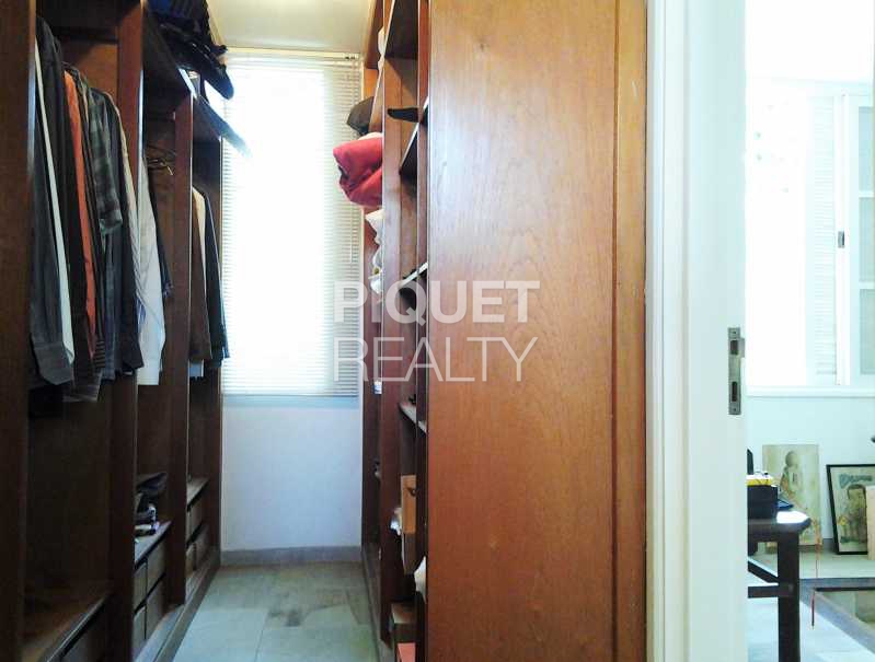 Conheça CLOSET SUITE do imóvel - Casa em Condomínio 7 quartos para venda e aluguel Rio de Janeiro,RJ - R$ 4.690.000 - 00037CA - 27 CLOSET SUITE - Casa em Condomínio 7 quartos para venda e aluguel Rio de Janeiro,RJ - R$ 4.690.000 - 00037CA - 27