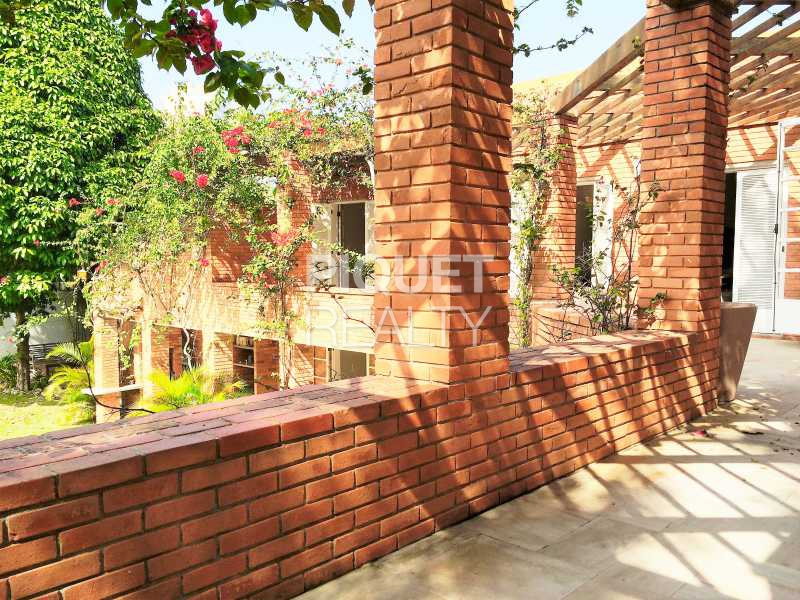 Conheça VARANDA PERGOLADA do imóvel - Casa em Condomínio 7 quartos para venda e aluguel Rio de Janeiro,RJ - R$ 4.690.000 - 00037CA - 30 VARANDA PERGOLADA - Casa em Condomínio 7 quartos para venda e aluguel Rio de Janeiro,RJ - R$ 4.690.000 - 00037CA - 30