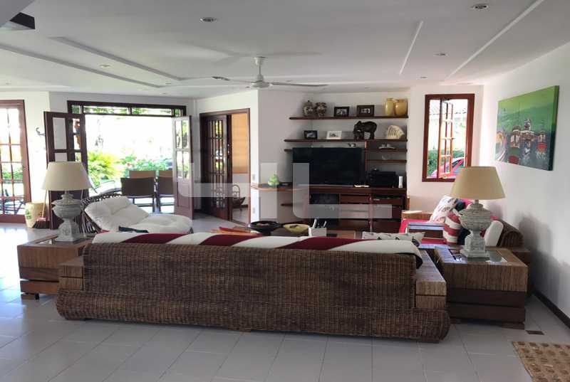 Conheça SALA do imóvel - Casa À Venda no Condomínio Porto Frade - Angra dos Reis - RJ - Frade (Cunhambebe) - 00565CA - 8 SALA - Casa À Venda no Condomínio Porto Frade - Angra dos Reis - RJ - Frade (Cunhambebe) - 00565CA - 8