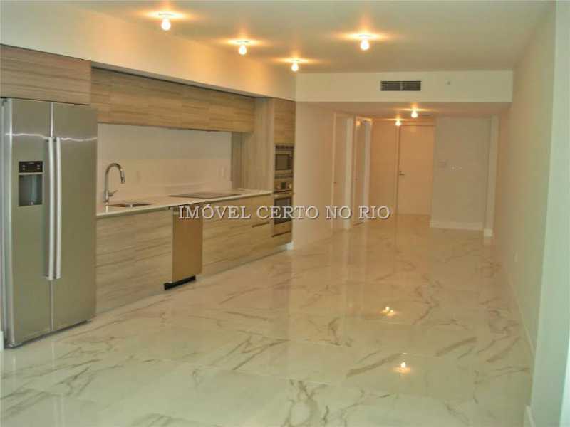 Conheça 04 do imóvel - Apartamento 12ª Rua 6620 Indian Creek Dr, Miami Beach, FL 33141,MIAMI BEACH FLÓRIDA,Internacional,IN À Venda,2 Quartos,114m² - ICAP20009 - 5 04 - Apartamento 12ª Rua 6620 Indian Creek Dr, Miami Beach, FL 33141,MIAMI BEACH FLÓRIDA,Internacional,IN À Venda,2 Quartos,114m² - ICAP20009 - 5