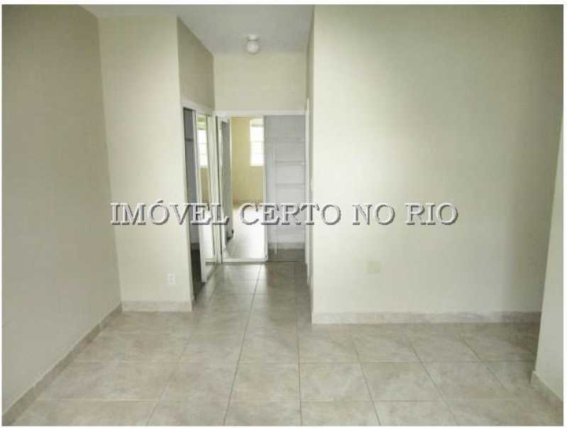 Conheça 05 do imóvel - Apartamento 1ª Avenida 3400 NW 10 Ave,POMPANO BEACH FLORIDA,Internacional,IN À Venda,3 Quartos,90m² - ICAP30010 - 6 05 - Apartamento 1ª Avenida 3400 NW 10 Ave,POMPANO BEACH FLORIDA,Internacional,IN À Venda,3 Quartos,90m² - ICAP30010 - 6