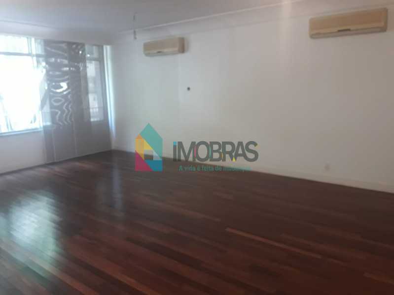 Conheça WhatsApp Image 2019-03-21 at 1 do imóvel - APARTAMENTO EM COPACABANA COM VAGA DE GARAGEM NA QUADRA DA PRAIA!! - CPAP40189 - 4 WhatsApp Image 2019-03-21 at 1 - APARTAMENTO EM COPACABANA COM VAGA DE GARAGEM NA QUADRA DA PRAIA!! - CPAP40189 - 4
