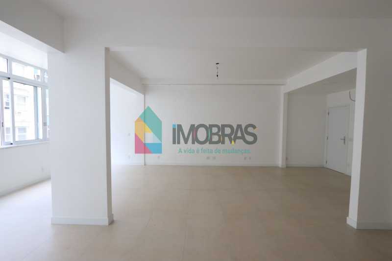 Conheça IMG_0123 do imóvel - APARTAMENTO REFORMADÍSSIMO DE 200 METROS PRÓXIMO AO METRO E PRAIA!! - CPAP31085 - 3 IMG_0123 - APARTAMENTO REFORMADÍSSIMO DE 200 METROS PRÓXIMO AO METRO E PRAIA!! - CPAP31085 - 3