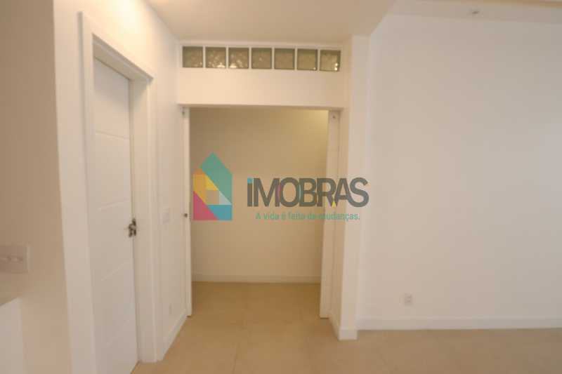 Conheça IMG_0142 do imóvel - APARTAMENTO REFORMADÍSSIMO DE 200 METROS PRÓXIMO AO METRO E PRAIA!! - CPAP31085 - 12 IMG_0142 - APARTAMENTO REFORMADÍSSIMO DE 200 METROS PRÓXIMO AO METRO E PRAIA!! - CPAP31085 - 12