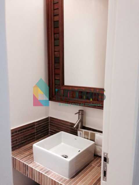 Conheça lavabo excelente acabamento do imóvel - APARTAMENTO EM COPACABANA COM VISTA MAR, QUADRA DA PRAIA DE 3 QUARTOS!! - CPAP31211 - 25 lavabo excelente acabamento - APARTAMENTO EM COPACABANA COM VISTA MAR, QUADRA DA PRAIA DE 3 QUARTOS!! - CPAP31211 - 25