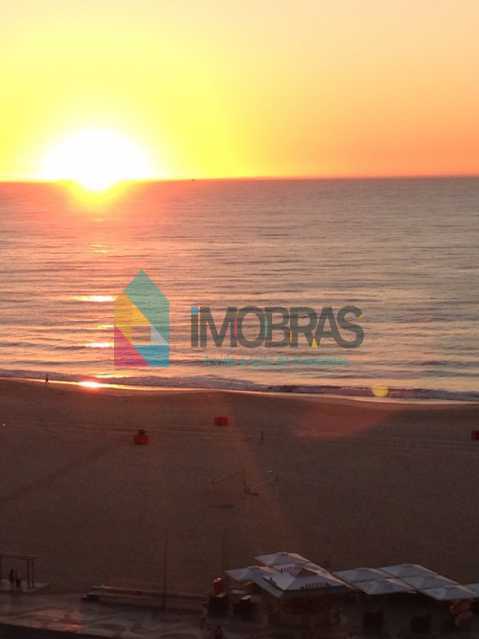 Conheça vista janela sala nascer do so do imóvel - APARTAMENTO EM COPACABANA COM VISTA MAR, QUADRA DA PRAIA DE 3 QUARTOS!! - CPAP31211 - 1 vista janela sala nascer do so - APARTAMENTO EM COPACABANA COM VISTA MAR, QUADRA DA PRAIA DE 3 QUARTOS!! - CPAP31211 - 1
