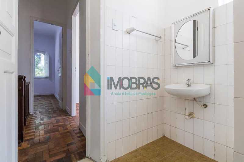 Conheça fotos-15 do imóvel - CASA DE RUA PRÓXIMO A TIJUCA DUPLEX COM VAGA DE GARAGEM DE 280 METROS!! - CPCA00009 - 13 fotos-15 - CASA DE RUA PRÓXIMO A TIJUCA DUPLEX COM VAGA DE GARAGEM DE 280 METROS!! - CPCA00009 - 13