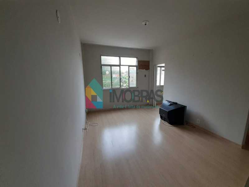 Conheça SALA do imóvel - APARTAMENTO 02 QUARTOS, AREJADO, SEGURANÇA 24 HORAS, REFORMADO. PREÇO DE OPORTUNIDADE!!! - CPAP21029 - 7 SALA - APARTAMENTO 02 QUARTOS, AREJADO, SEGURANÇA 24 HORAS, REFORMADO. PREÇO DE OPORTUNIDADE!!! - CPAP21029 - 7