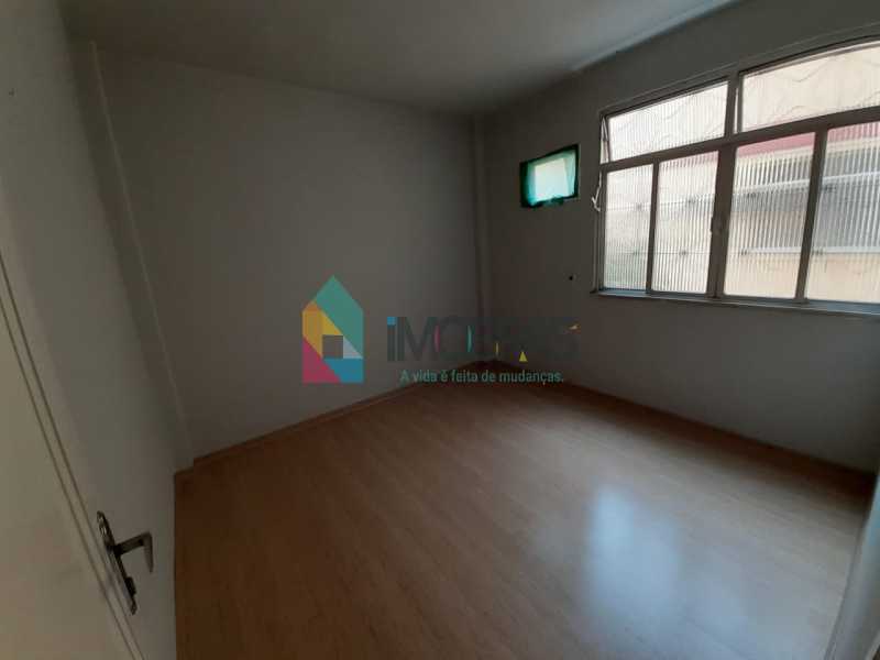 Conheça QUARTO 01 do imóvel - APARTAMENTO 02 QUARTOS, AREJADO, SEGURANÇA 24 HORAS, REFORMADO. PREÇO DE OPORTUNIDADE!!! - CPAP21029 - 8 QUARTO 01 - APARTAMENTO 02 QUARTOS, AREJADO, SEGURANÇA 24 HORAS, REFORMADO. PREÇO DE OPORTUNIDADE!!! - CPAP21029 - 8