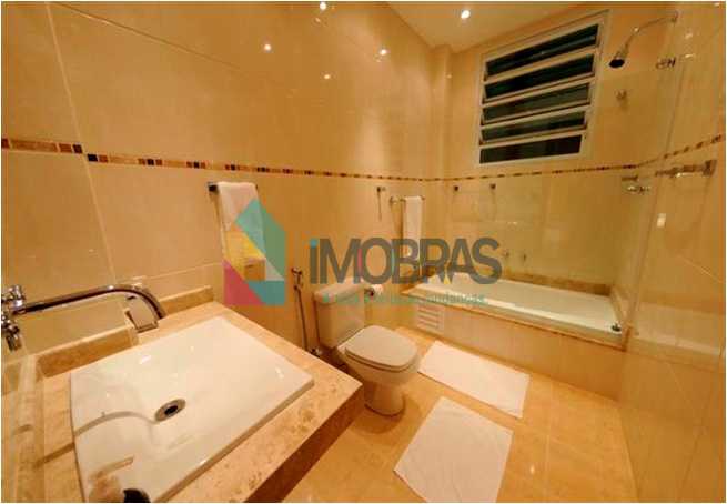 Conheça FOTO5 do imóvel - VENDO OU ALUGO APARTAMENTO EM COPACABANA NA QUADRÍSSIMA DA PRAIA COM 2 SUÍTES VISTA MAR!! - AP2957 - 6 FOTO5 - VENDO OU ALUGO APARTAMENTO EM COPACABANA NA QUADRÍSSIMA DA PRAIA COM 2 SUÍTES VISTA MAR!! - AP2957 - 6