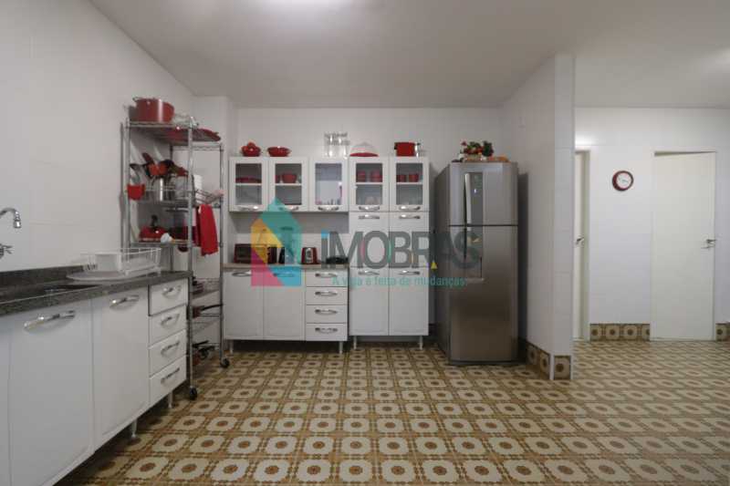 Conheça IMG_1802 do imóvel - APARTAMENTO EM COPACABANA PRÓXIMO AO METRO DE 4 QUARTOS, 2 SUÍTES COM 2 VAGAS DE GARAGEM!! - AP4565 - 17 IMG_1802 - APARTAMENTO EM COPACABANA PRÓXIMO AO METRO DE 4 QUARTOS, 2 SUÍTES COM 2 VAGAS DE GARAGEM!! - AP4565 - 17