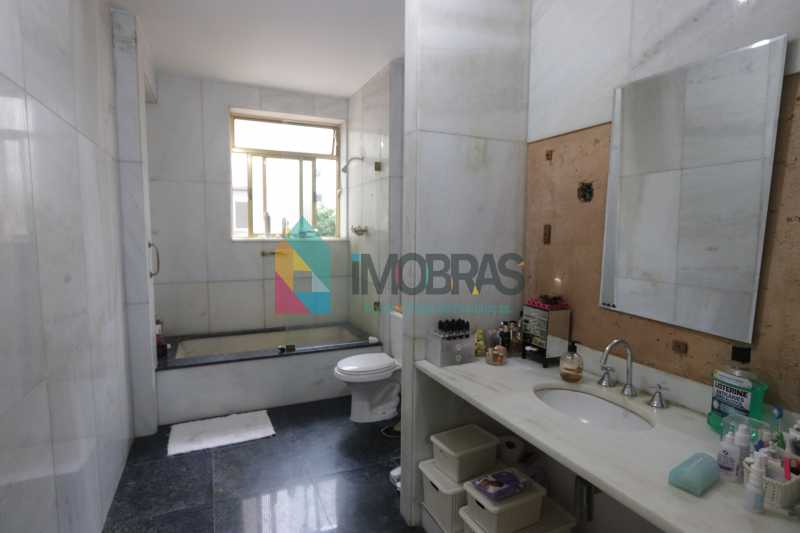 Conheça IMG_1817 do imóvel - APARTAMENTO EM COPACABANA PRÓXIMO AO METRO DE 4 QUARTOS, 2 SUÍTES COM 2 VAGAS DE GARAGEM!! - AP4565 - 30 IMG_1817 - APARTAMENTO EM COPACABANA PRÓXIMO AO METRO DE 4 QUARTOS, 2 SUÍTES COM 2 VAGAS DE GARAGEM!! - AP4565 - 30