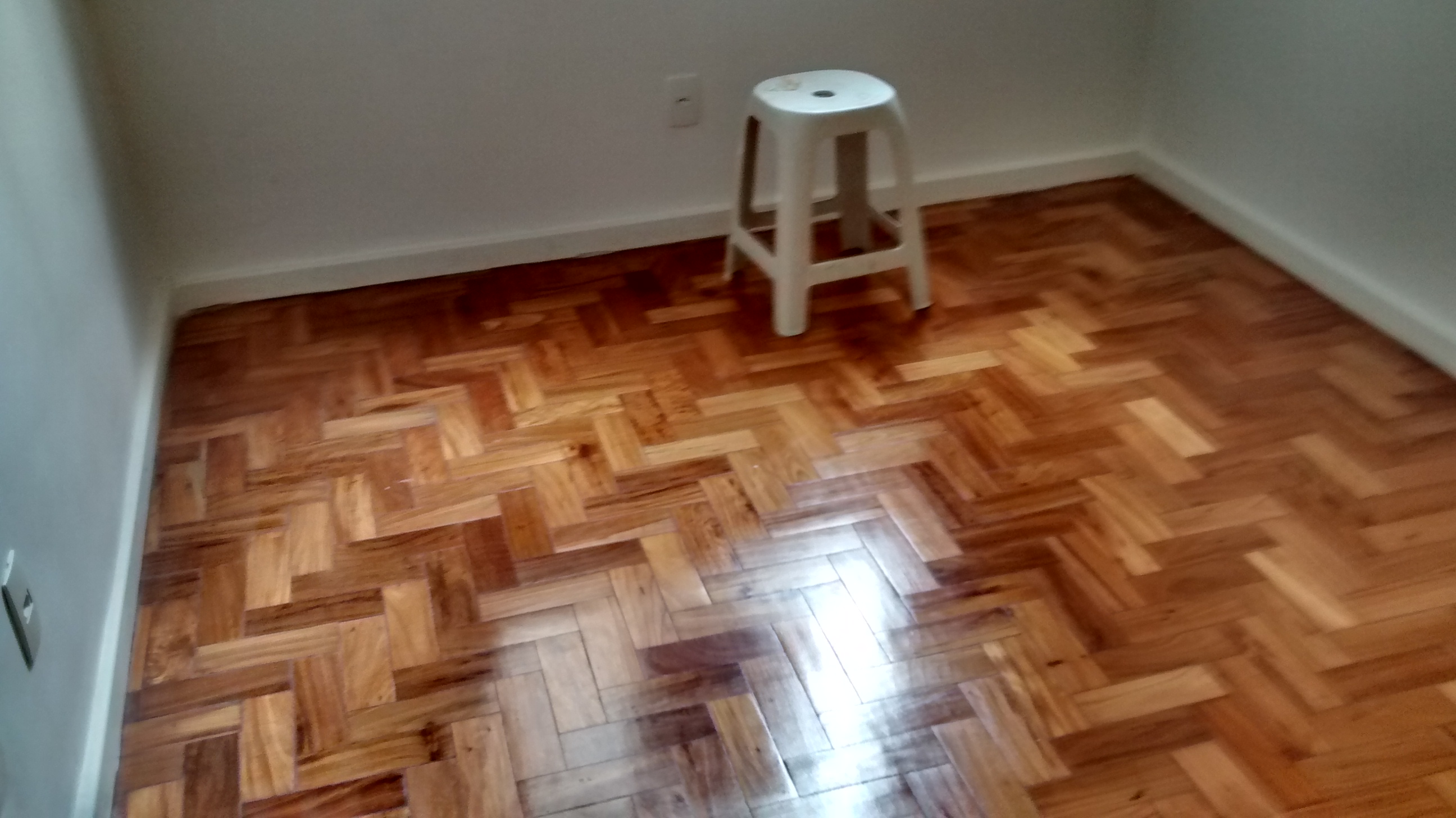 Conheça FOTO7 do imóvel - APARTAMENTO NO FLAMENGO REFORMADO PRÓXIMO AO METRO!!! - KIT2994 - 9 FOTO7 - APARTAMENTO NO FLAMENGO REFORMADO PRÓXIMO AO METRO!!! - KIT2994 - 9