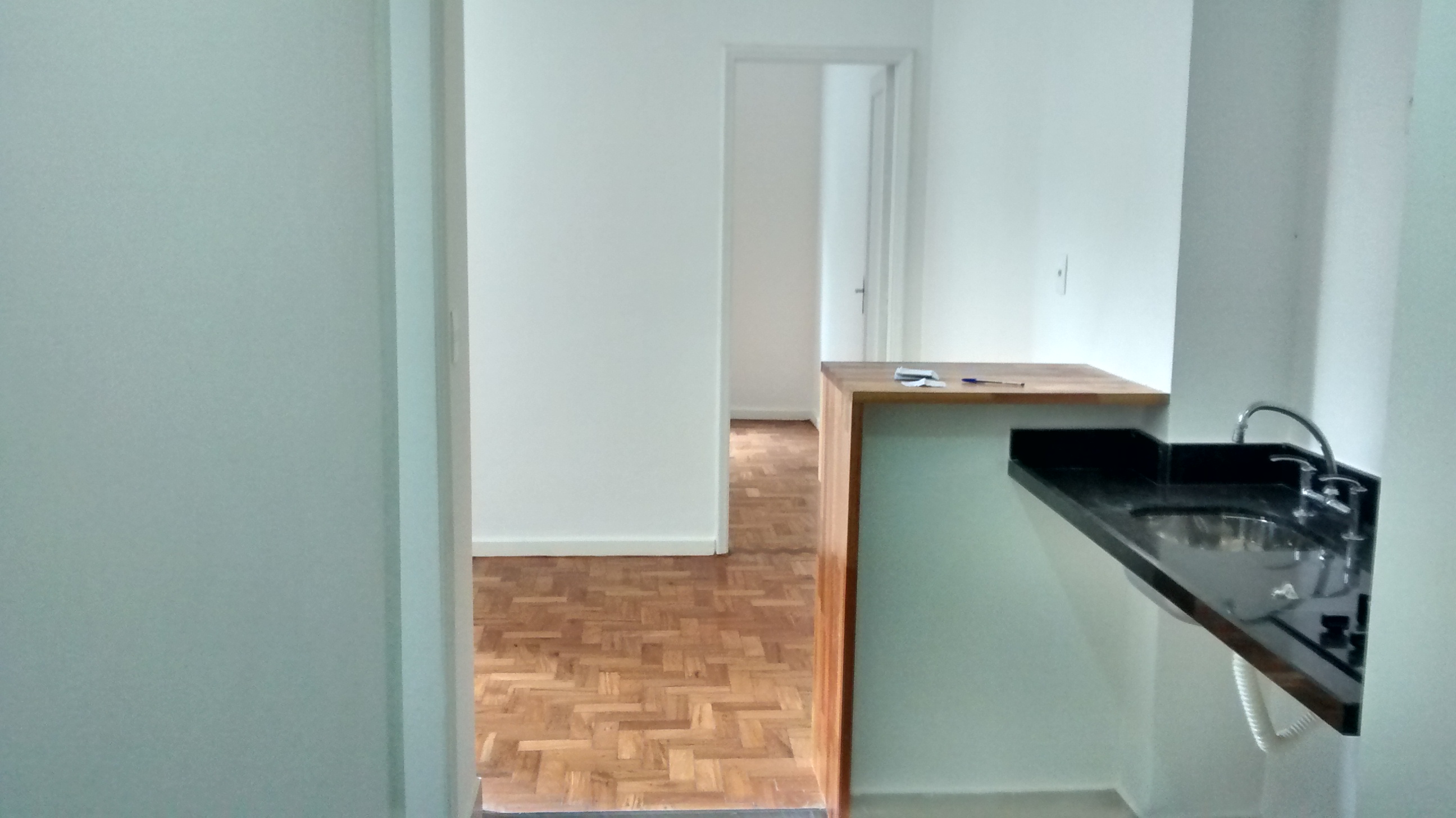 Conheça FOTO11 do imóvel - APARTAMENTO NO FLAMENGO REFORMADO PRÓXIMO AO METRO!!! - KIT2994 - 12 FOTO11 - APARTAMENTO NO FLAMENGO REFORMADO PRÓXIMO AO METRO!!! - KIT2994 - 12
