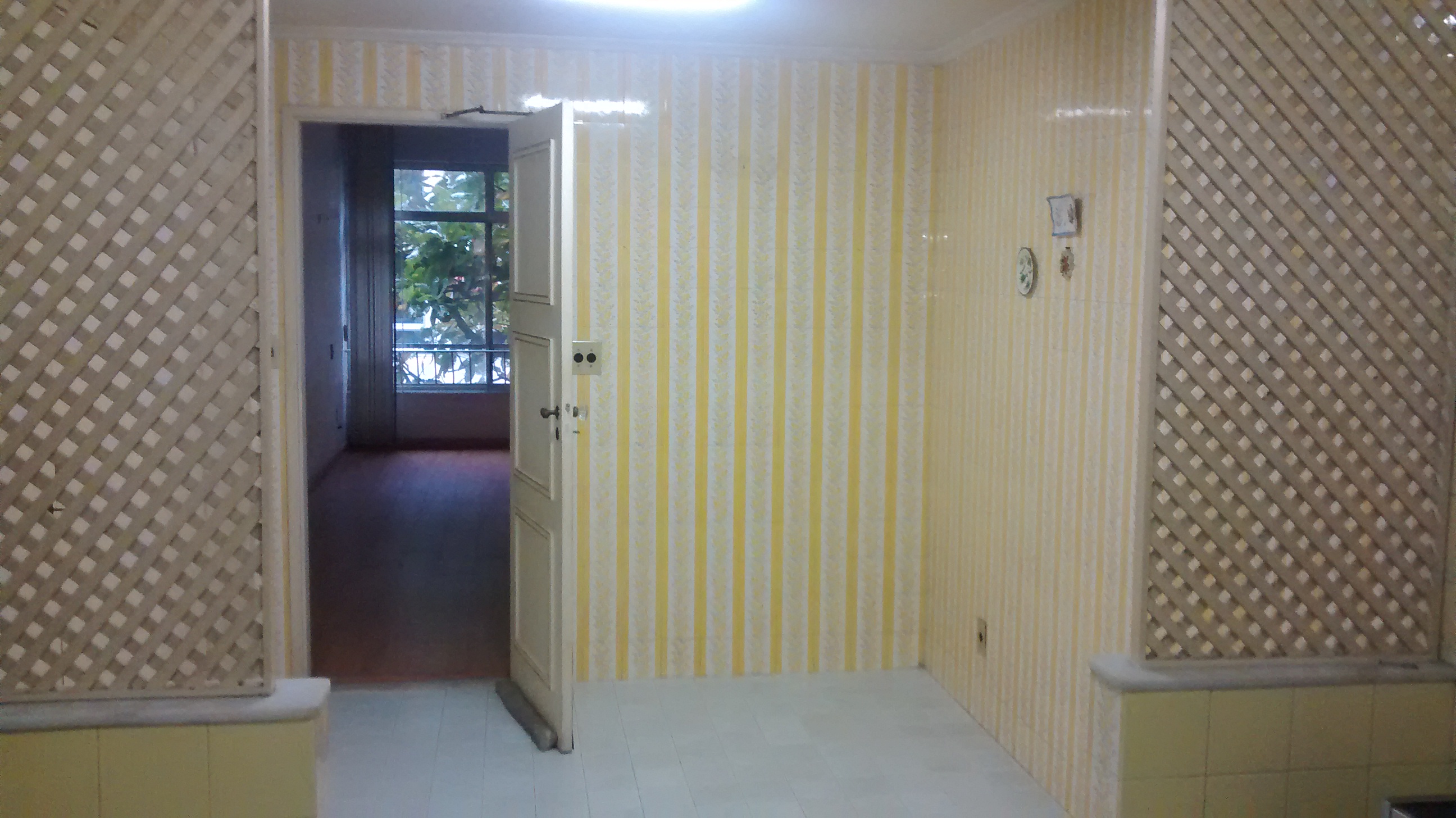 Conheça FOTO2 do imóvel - APARTAMENTO EM COPACABANA DE 300 METROS PRÓXIMO AO METRO IPANEMA, 4 QUARTOS , 2 VAGAS DE GARAGEM!! - AP1320 - 5 FOTO2 - APARTAMENTO EM COPACABANA DE 300 METROS PRÓXIMO AO METRO IPANEMA, 4 QUARTOS , 2 VAGAS DE GARAGEM!! - AP1320 - 5