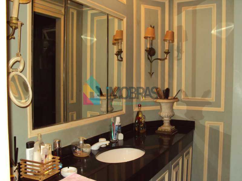 Conheça main bedroom bathroom closet 2 do imóvel - APARTAMENTO COM VISTA MAR OPORTUNIDADE COPACABANA!!!! - AP1237 - 15 main bedroom bathroom closet 2 - APARTAMENTO COM VISTA MAR OPORTUNIDADE COPACABANA!!!! - AP1237 - 15