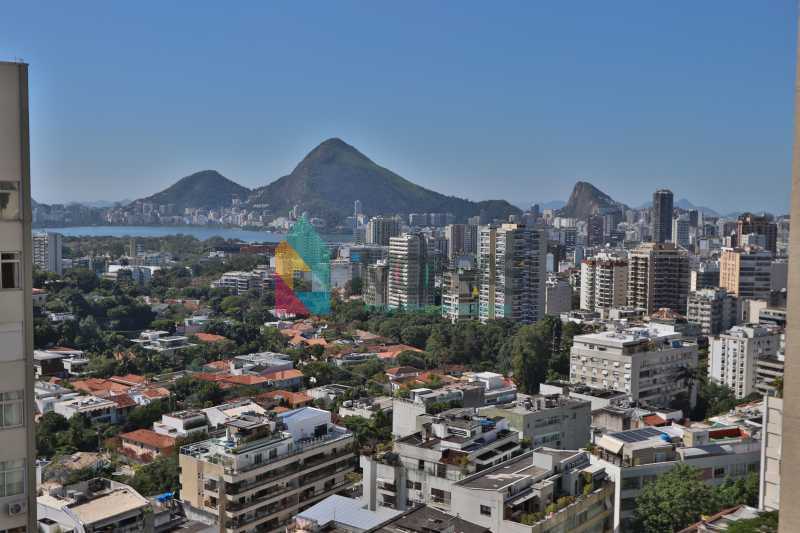 Conheça IMG_7712 do imóvel - COBERTURA A VENDA NO LEBLON DE 300 M² , 3 QUARTOS, 3 VAGA DE GARAGEM, PISCINA , CHURRASQUEIRA!! - COT4104 - 1 IMG_7712 - COBERTURA A VENDA NO LEBLON DE 300 M² , 3 QUARTOS, 3 VAGA DE GARAGEM, PISCINA , CHURRASQUEIRA!! - COT4104 - 1