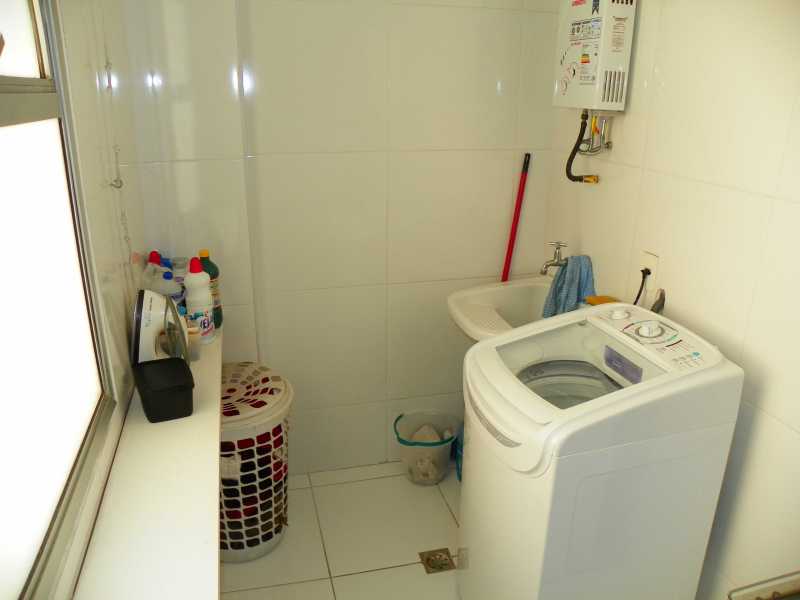 Conheça 100_1951_Reduzido_16 do imóvel - FLAT COLADO AO METRÔ DE BOTAFOGO !!! INFRA E VAGA. EXCELENTE INVESTIMENTO !!!! - BOFL10005 - 17 100_1951_Reduzido_16 - FLAT COLADO AO METRÔ DE BOTAFOGO !!! INFRA E VAGA. EXCELENTE INVESTIMENTO !!!! - BOFL10005 - 17