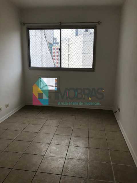 Conheça Quarto do imóvel - Flat 1 quarto para alugar Centro, IMOBRAS RJ - R$ 2.400 - CPFL10016 - 28 Quarto - Flat 1 quarto para alugar Centro, IMOBRAS RJ - R$ 2.400 - CPFL10016 - 28