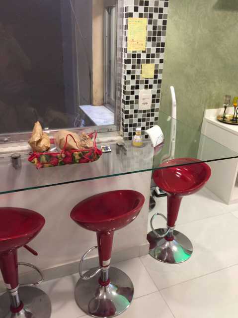 Conheça WhatsApp Image 2018-02-18 at 1 do imóvel - EXCELENTE SALA QUARTO TOTALMENTE REFORMADO NO POSTO 2!!! - CPAP10313 - 24 WhatsApp Image 2018-02-18 at 1 - EXCELENTE SALA QUARTO TOTALMENTE REFORMADO NO POSTO 2!!! - CPAP10313 - 24