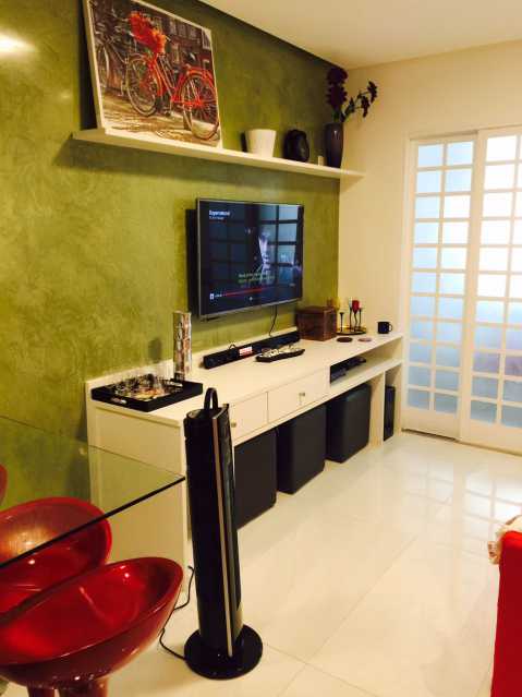Conheça WhatsApp Image 2018-02-18 at 1 do imóvel - EXCELENTE SALA QUARTO TOTALMENTE REFORMADO NO POSTO 2!!! - CPAP10313 - 31 WhatsApp Image 2018-02-18 at 1 - EXCELENTE SALA QUARTO TOTALMENTE REFORMADO NO POSTO 2!!! - CPAP10313 - 31