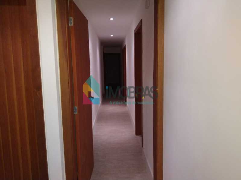 Conheça IMG_20190812_173528722 do imóvel - COBERTURA REFORMADA EM COPACABANA DUPLEX COM 6 QUARTOS, 2 SUÍTES. CHURRASQUEIRA NO TERRAÇO!! - COD2433 - 18 IMG_20190812_173528722 - COBERTURA REFORMADA EM COPACABANA DUPLEX COM 6 QUARTOS, 2 SUÍTES. CHURRASQUEIRA NO TERRAÇO!! - COD2433 - 18