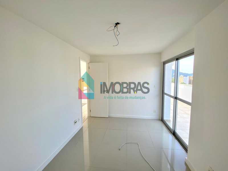 Conheça 34 do imóvel - COBERTURA DUPLEX COM PISCINA E CHURRASQUEIRA , 4 VAGAS DE GARAGEM , 300 METROS. - CPCO40046 - 6 34 - COBERTURA DUPLEX COM PISCINA E CHURRASQUEIRA , 4 VAGAS DE GARAGEM , 300 METROS. - CPCO40046 - 6