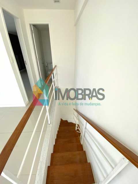 Conheça 35 do imóvel - COBERTURA DUPLEX COM PISCINA E CHURRASQUEIRA , 4 VAGAS DE GARAGEM , 300 METROS. - CPCO40046 - 15 35 - COBERTURA DUPLEX COM PISCINA E CHURRASQUEIRA , 4 VAGAS DE GARAGEM , 300 METROS. - CPCO40046 - 15