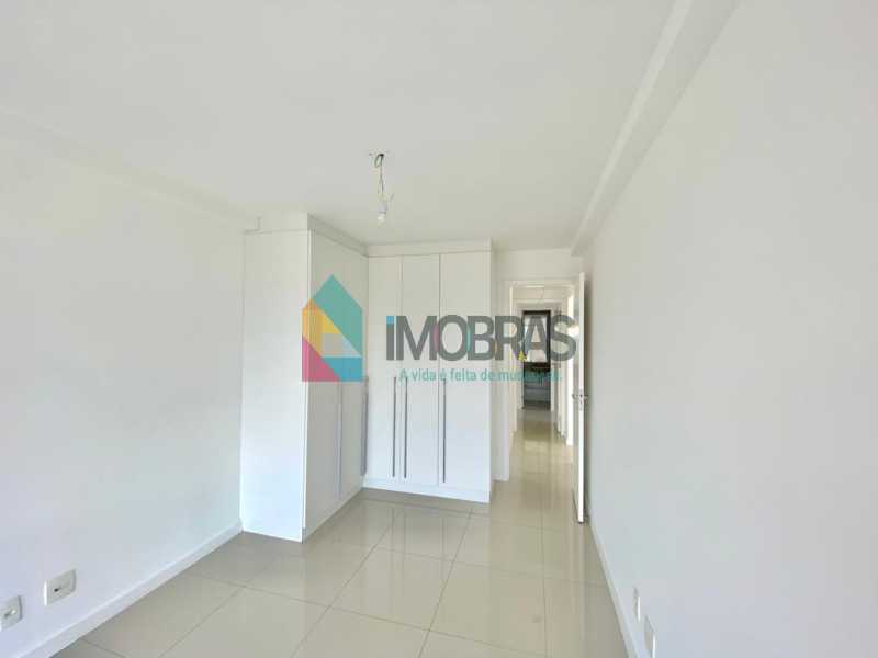 Conheça 5 do imóvel - COBERTURA DUPLEX COM PISCINA E CHURRASQUEIRA , 4 VAGAS DE GARAGEM , 300 METROS. - CPCO40046 - 7 5 - COBERTURA DUPLEX COM PISCINA E CHURRASQUEIRA , 4 VAGAS DE GARAGEM , 300 METROS. - CPCO40046 - 7